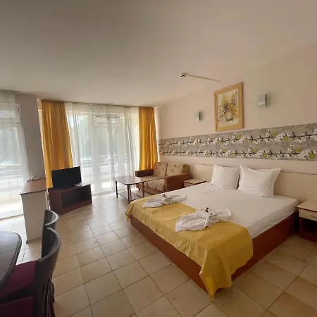 Отель Onyx Китен