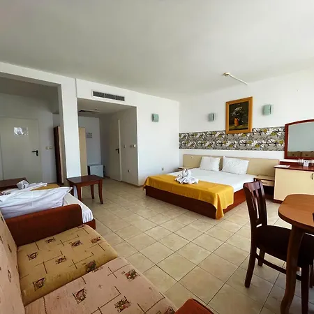 Отель Onyx Китен