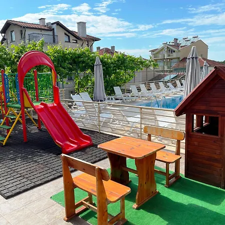 Отель Onyx Китен