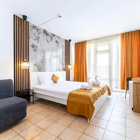 Onyx Hotel 3*